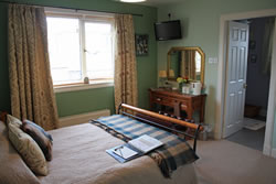 Asgard Double Room in Stromness, Orkney