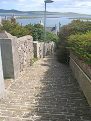 Stromness has many hidden lanes and closes to explore!